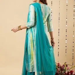jeeny Embroidered Kurta, Trouser/Pant & Dupatta Set image 2