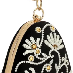 zari and fashion Party Black Clutch image 3