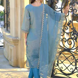 indo era Women Silk Blend Kurta Pant Dupatta Set image 2