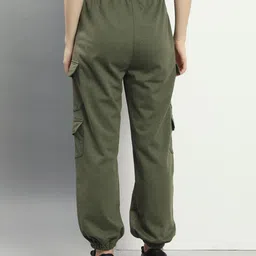 q-rious Women Solid Olive Track Pants image 4