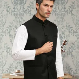 rocksy Solid Men Waistcoat image 4