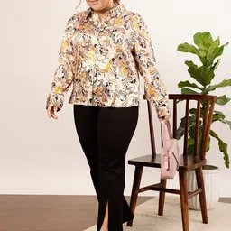 curvy street Women Regular Fit Printed Casual Shirt image 2