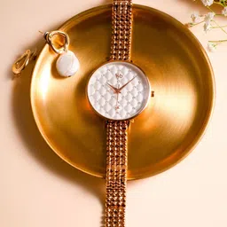 Fastrack Vyb Iconique Quartz Rose Gold Round Dial Women's Watch Analog Watch - For Women FV60014WM02W|FV60014WM02W|FV60014WM02-image-24