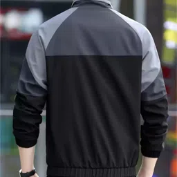 iandt Men Colorblock Casual Jacket image 2