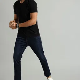 roadster Men Solid Round Neck Pure Cotton Black T-Shirt image 4