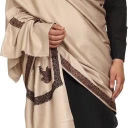 Kashmiri queen Wool Embroidered Men Shawl image 4