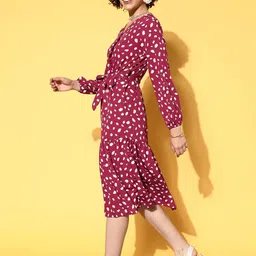 pluss Women Fit and Flare Maroon, White Below Knee Dress image 2