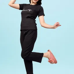 evvyn Tshirt Pant Co-ords Set image 1