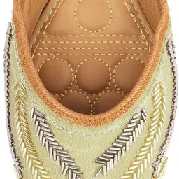 anouk Casuals For Women image 3