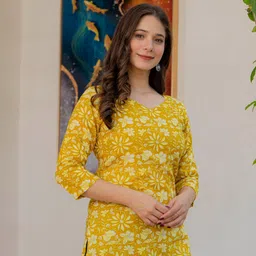 fyunl Casual Regular Sleeves Printed Women Yellow Top-picture-16