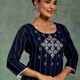 Libas Round Neck Striped Thread Work Dobby Kurta image 2