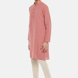 indus route by Pantaloons Men Rose Checked Dobby Kurta image 2