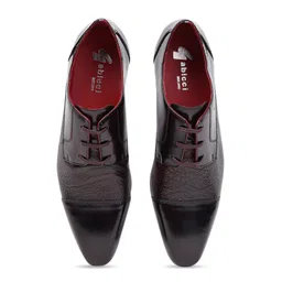 GABICCI Men Burgundy Textured Formal Derbys image 2