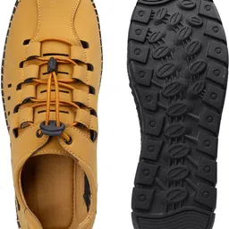 knoos Men Sandal image 2