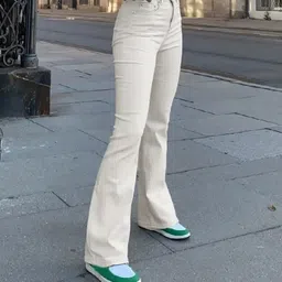 globenaut Women Boot-Leg High Rise Beige Jeans image 2