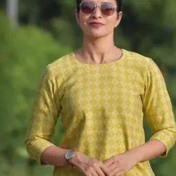 joyfinity Women Crepe Kurta Pyjama Set image 4