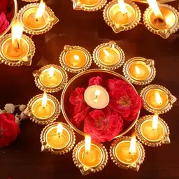 goness oripower Metal Traditional Diya Urli Tealight Holder Golden Bowl for Floating Flowers Iron Table Diya Set image 2