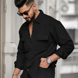 maniac Men Boxy Fit Spread Collar Shacket Men Boxy Fit Solid Spread Collar Casual Shirt image 4