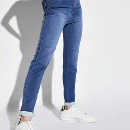 SHOWOFF Women Comfort Slim Fit Light Fade Embellished Stretchable Jeans-image-33