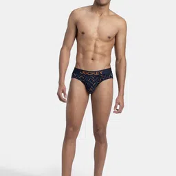 Jockey Men Printed Combed Cotton Anti Microbial Briefs FP22-0105-NAG02 image 3