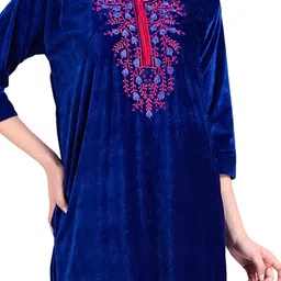 OVIDA Embroidered Maxi Nightdress image 4