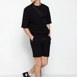 Trendyol Men Solid Shorts image 2