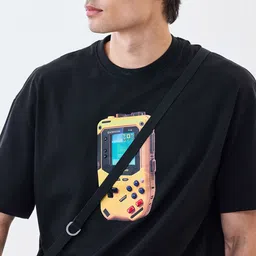 Snitch Men Black Graphic Printed Drop-Shoulder Sleeves T-shirt image 3