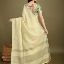 Mitera Zari Woven Solid Saree image 4