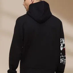 Cool Plus Men Printed Hooded Sweatshirt image 5