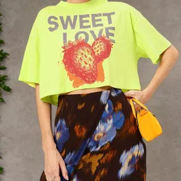 DressBerry Enchanted Essence Printed Boxy T-shirt-picture-16