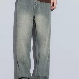 HERE&NOW Men Relaxed Fit Slash Knee Light Fade Jeans-picture-47