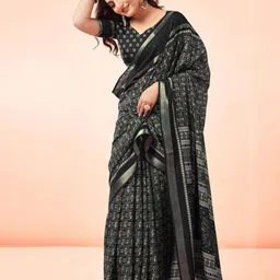 VRAGI Warli Silk Blend Saree image 4