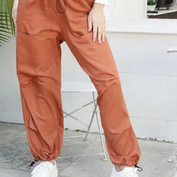 StyleCast X SERA Women Smart Easy Wash Pleated Cargos Trousers-picture-20