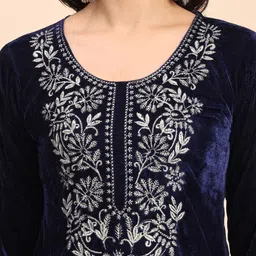 WOMENSIO Women Ethnic Motifs Embroidered Regular Thread Work Velvet Kurta with Trousers & With Dupatta image 5