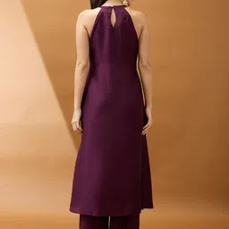 Globus Floral Embroidered Yoke Halter Neck A-Line Kurta With Straight Pant Festive Set image 2