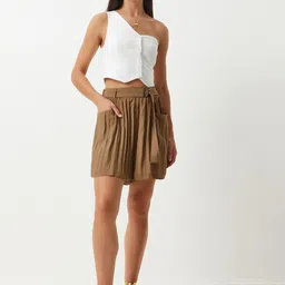 Happiness istanbul Women Mid-Rise Regular Fit Shorts image 4