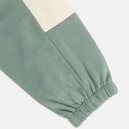 MINI KLUB Boys Relaxed-Fit Mid Rise Colourblocked Joggers image 4