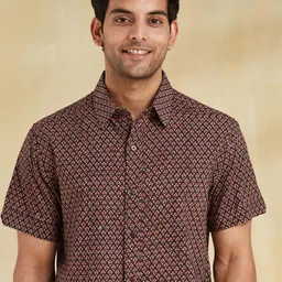 Fabindia Men Opaque Printed Casual Shirt image 5