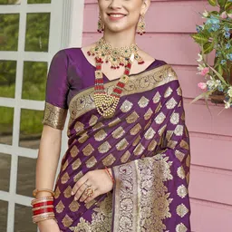 Anouk Rustic Woven Design Zari Silk Blend Banarasi Saree image 4