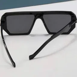 Arzonai Unisex Black Lens & Black Wayfarer Sunglasses with UV Protected Lens image 2