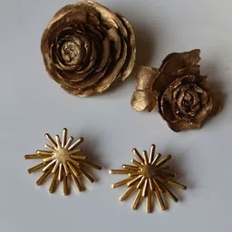 WEAVING HOMES Geometric Studs Earrings-picture-30