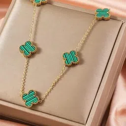 Estailo fashion Gold-Plated 5 Clover Minimal Necklace image 1