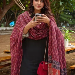 Aaghnya Women Solid Kurta with Palazzo & Dupatta image 2