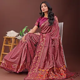 LeeliPeeri Designer Ethnic Motifs Woven Design Zari Saree image 4