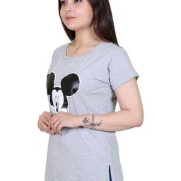 Ogarti Women Floral T-shirt image 2