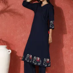 Sangria Embroidered Pure Cotton Kurta With Trouser image 3