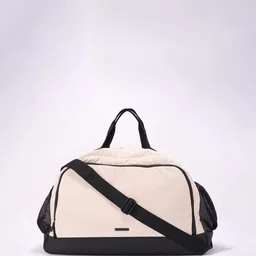 Forever Glam by Pantaloons Colourblocked Bowling Shoulder Bag with Fringed-picture-14