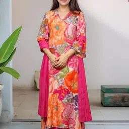 Aaghnya Women Printed Viscose Rayon Kurta Sets-picture-31