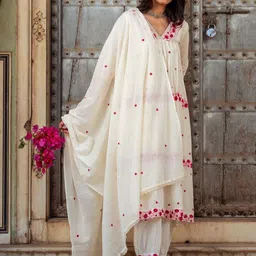 Anni Designer Floral Embroidered Regular Thread Work Kurta With Trousers With Dupatta-picture-38
