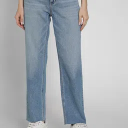 AMERICAN EAGLE OUTFITTERS Women Straight Fit Clean Look Jeans-picture-35